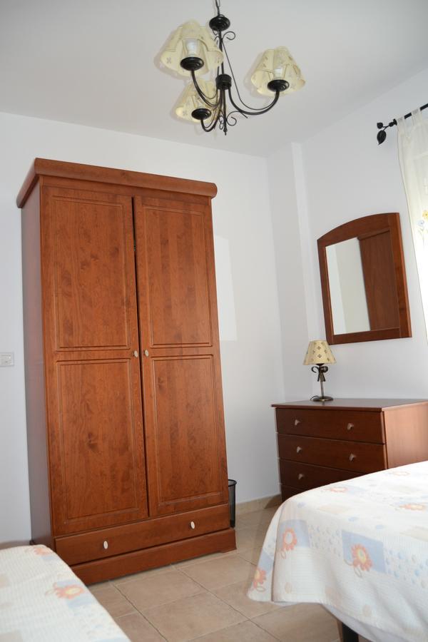 Casa Quercus Con Piscina Privada Apartment กอร์เตส เด ลา ฟรอนเตรา ภายนอก รูปภาพ